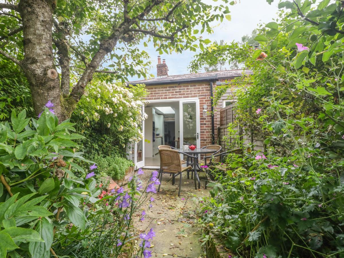 Apple Tree Cottage Shillingstone ภายนอก รูปภาพ